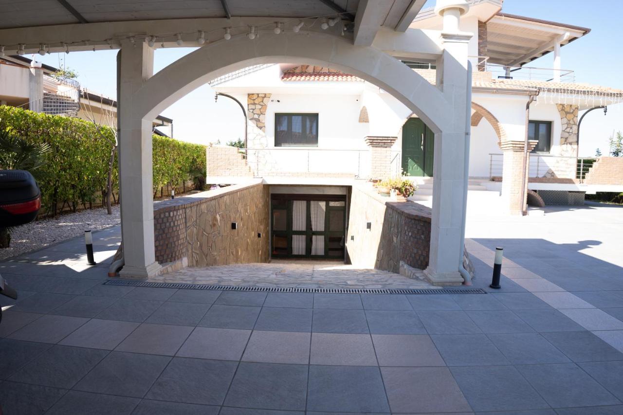 La Dimora Degli Artisti Policoro Exterior foto